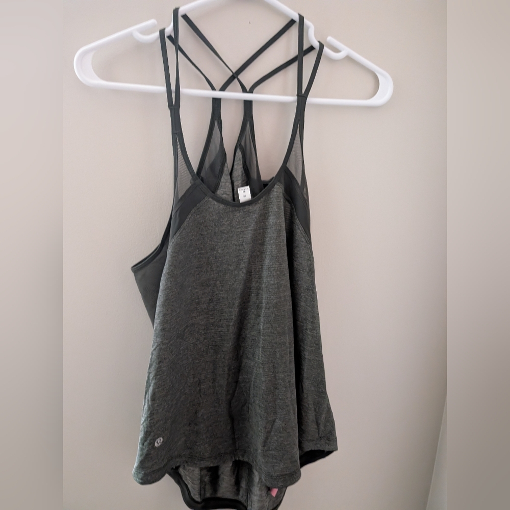 2/22$ Lululemon Athletica Green  Strappy Tank Top